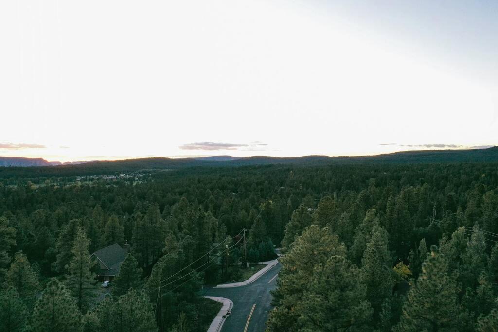 Relaxingrejuvenating 4Br 3 And Half Ba Cabin Munds Park Bagian luar foto